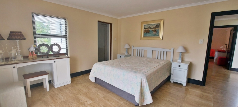 4 Bedroom Property for Sale in Arniston Western Cape